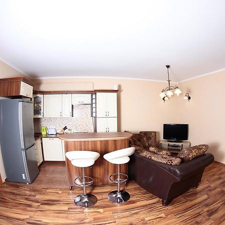 Balm Apartman Эгер Экстерьер фото